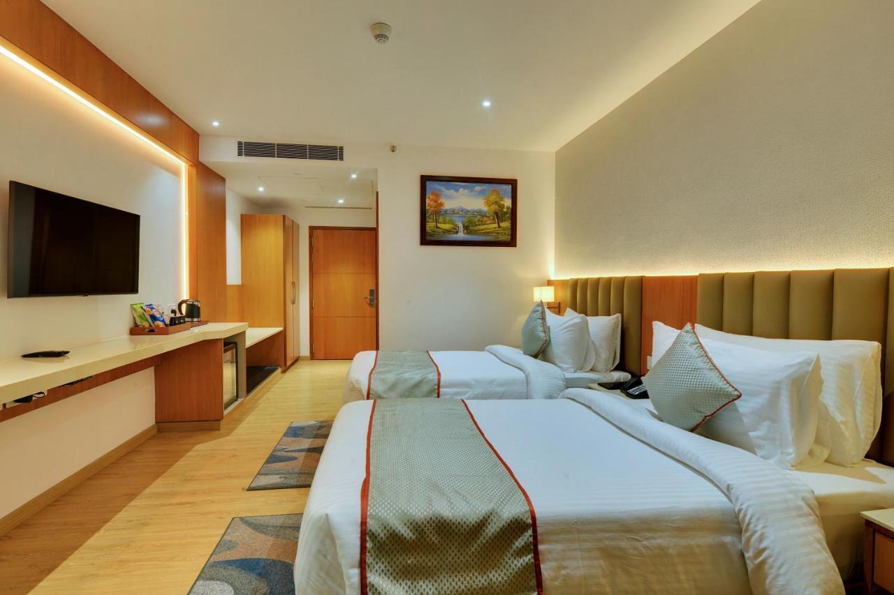 Clarion Hotel Bangalore Yesvantpur Buitenkant foto