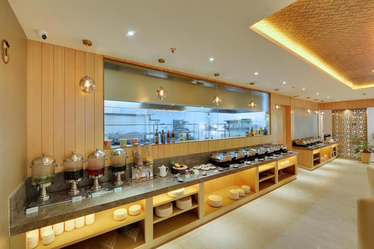 Clarion Hotel Bangalore Yesvantpur Buitenkant foto